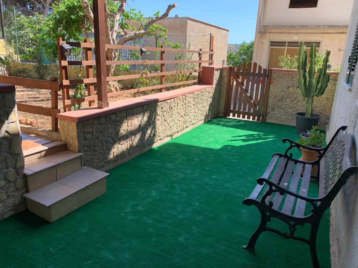Li Vigni House Apartment Custonaci Bagian luar foto