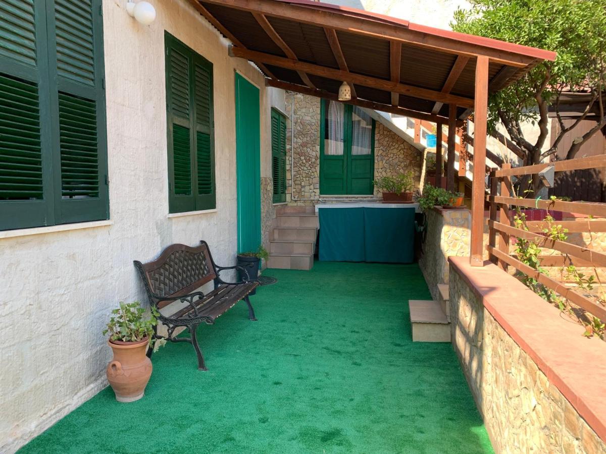 Li Vigni House Apartment Custonaci Bagian luar foto
